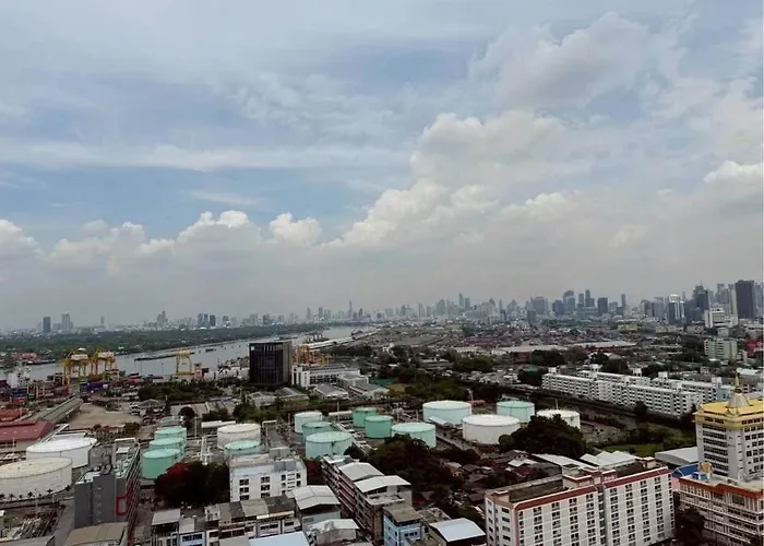 Modiz Modiza Sukhumvit R2 *